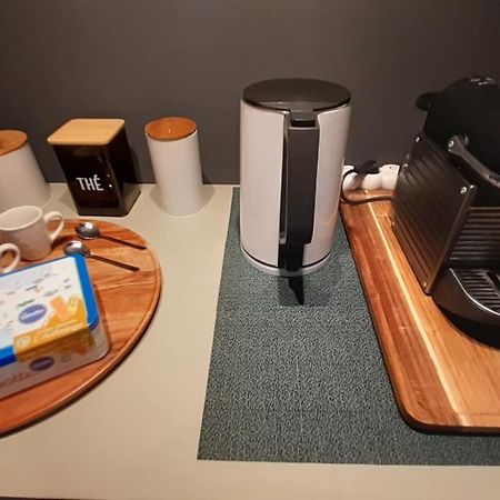 Petit Manoir Proche Dinan - Chambre D'Hotes Lanvallay Kültér fotó
