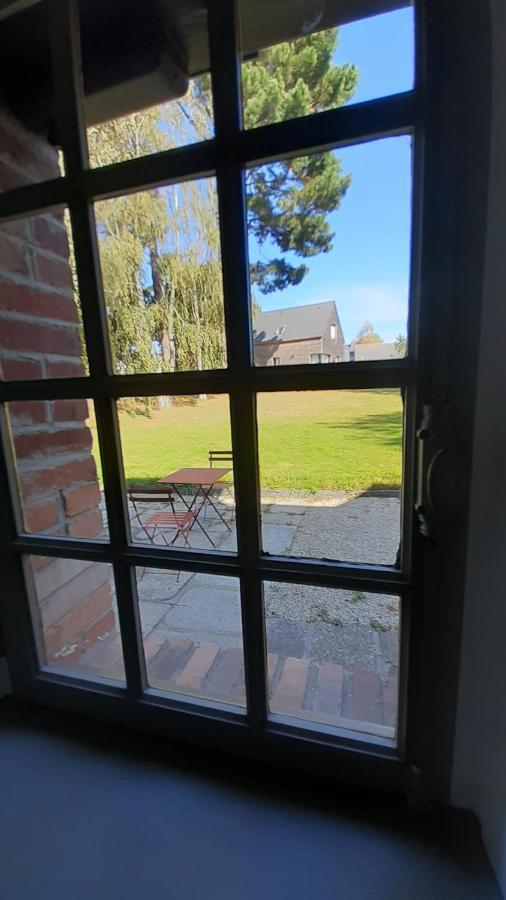 Petit Manoir Proche Dinan - Chambre D'Hotes Lanvallay Kültér fotó
